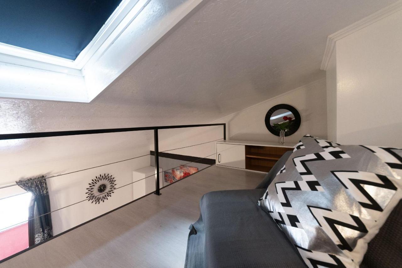 Apartments Miri Върсар Екстериор снимка