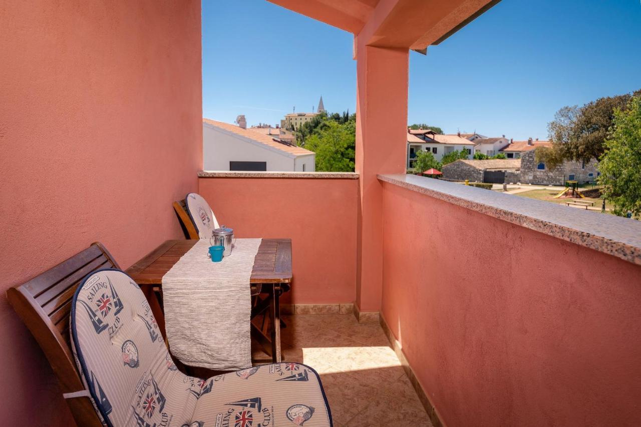 Apartments Miri Върсар Екстериор снимка