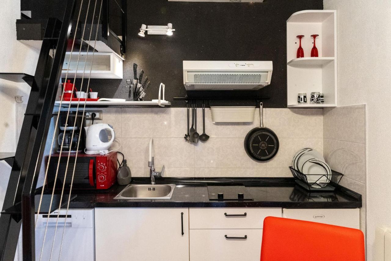 Apartments Miri Върсар Екстериор снимка